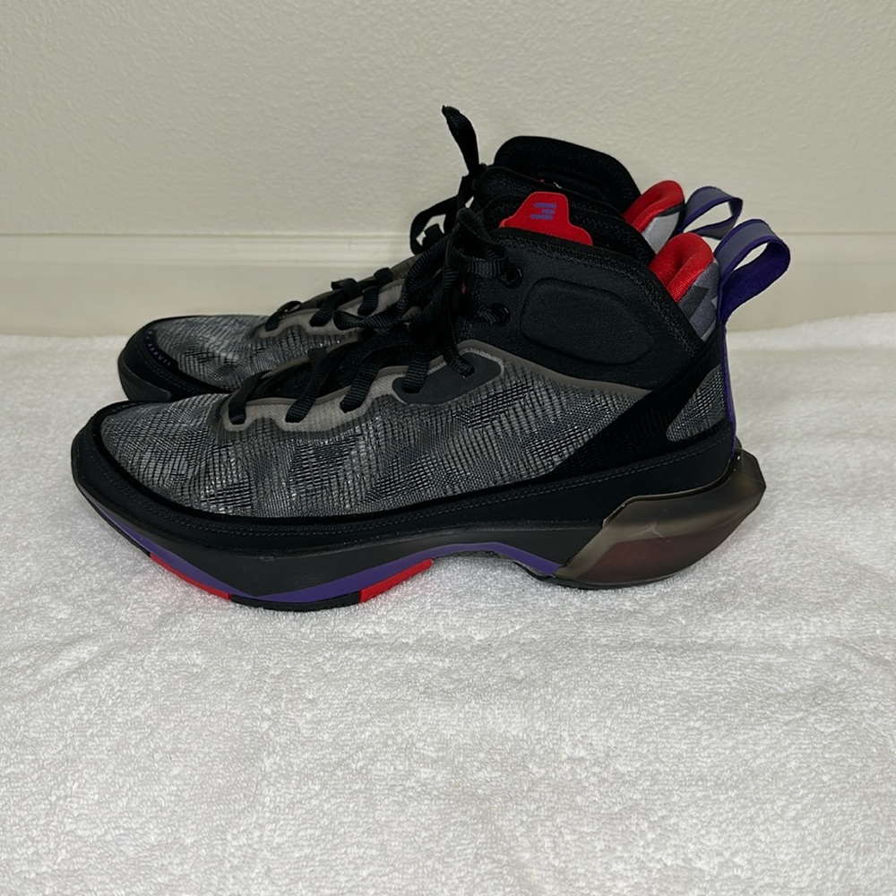 Nike Air Jordan 37 Raptors NEW-Never been used
